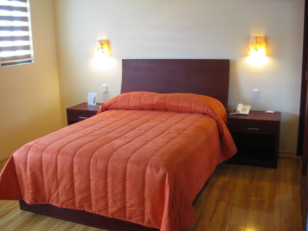 Hotel Cr Tehuacán Buitenkant foto