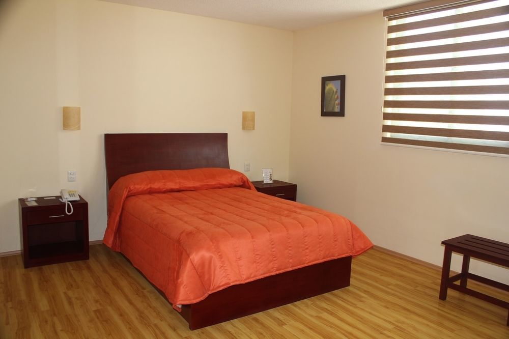 Hotel Cr Tehuacán Buitenkant foto