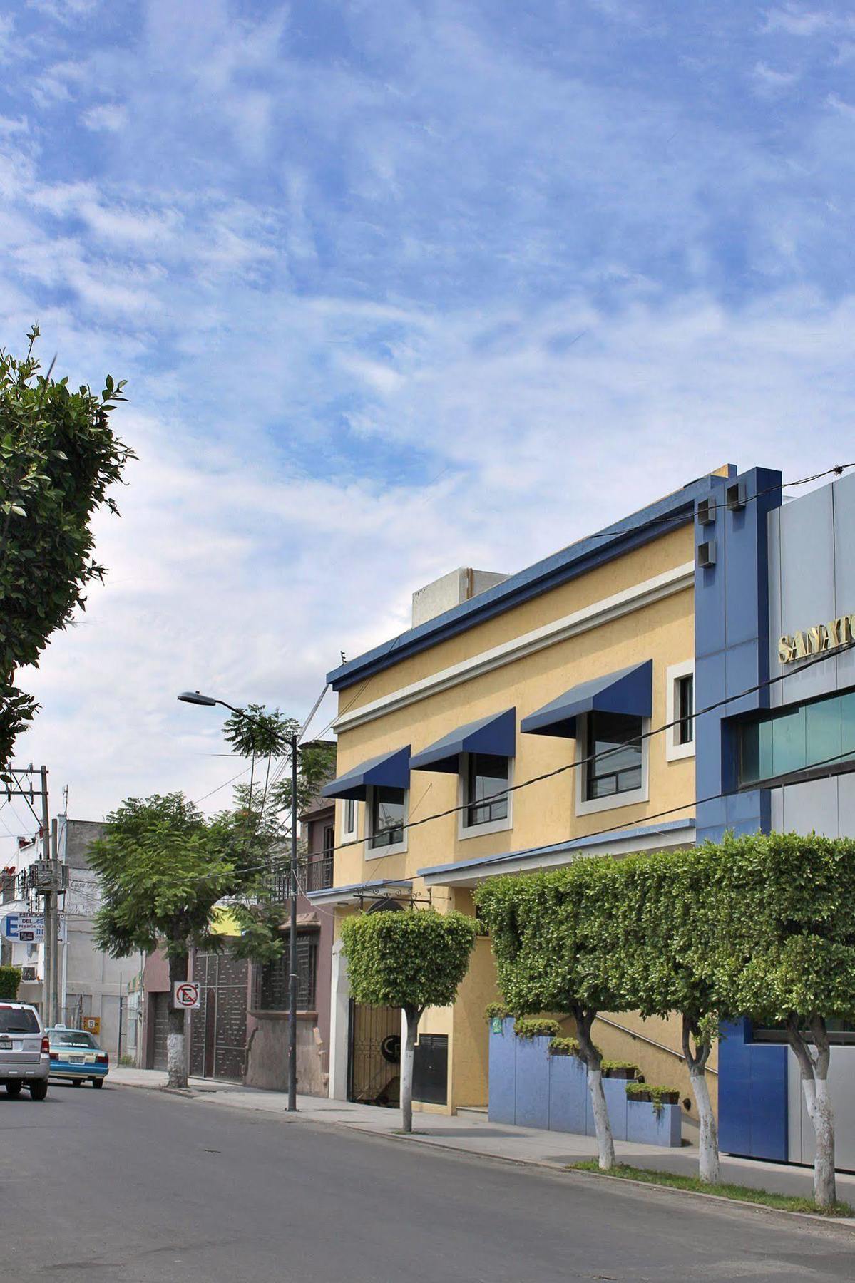 Hotel Cr Tehuacán Buitenkant foto